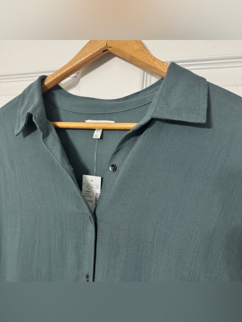 Maurices Short Sleeve Button Up Blouse Rolled Sleeve Green NWT - Picture 4 of 9